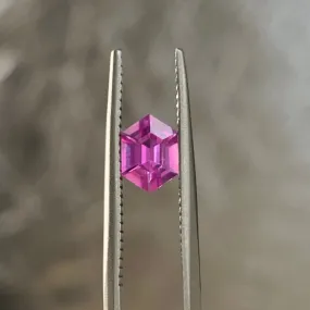 0.70CT ELONGATED HEXAGON MADAGASCAR SAPPHIRE, PINK, 6.8X4.85MM