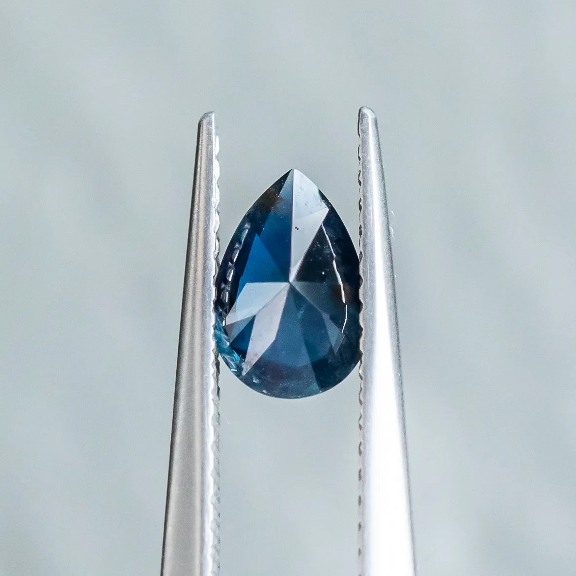 0.84CT PEAR AFRICAN SAPPHIRE, DEEP OCEAN BLUE TEAL, 7.5X4.97MM