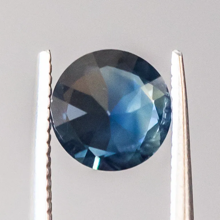 2.06CT ROUND MADAGASCAR SAPPHIRE, DEEP ROYAL BLUE TEAL, 7.97X4.54MM