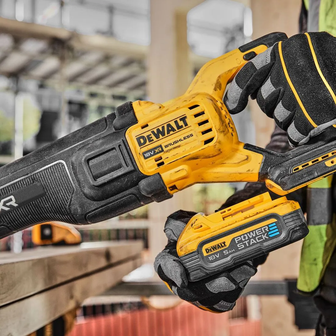 DeWalt DCS386H2T 18V XR Brushless Reciprocating Saw with 2 x 5.0Ah Powerstack Battery, Charger & Case