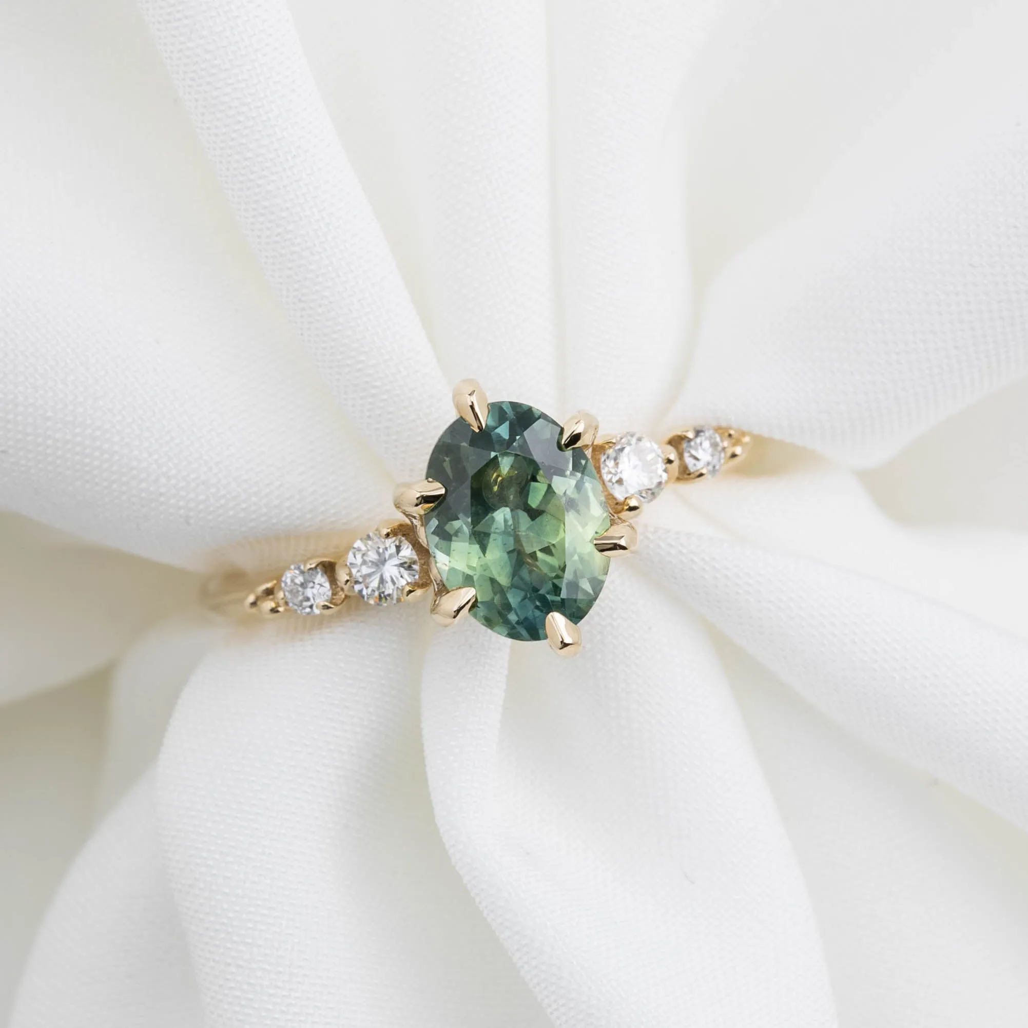 Estel Fleur Ring 1.61ct Parti Green Yellow Oval Montana Sapphire, 14K Yellow Gold (One of a kind)