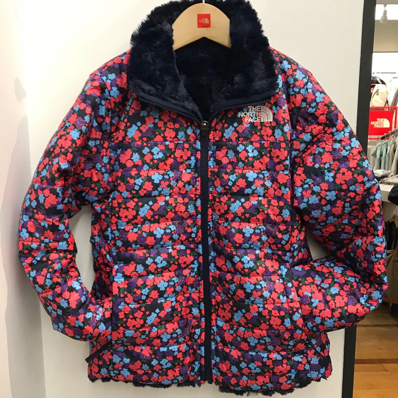 Girls' The North Face | Reversible Mossbud Swirl Jacket | Wildflower