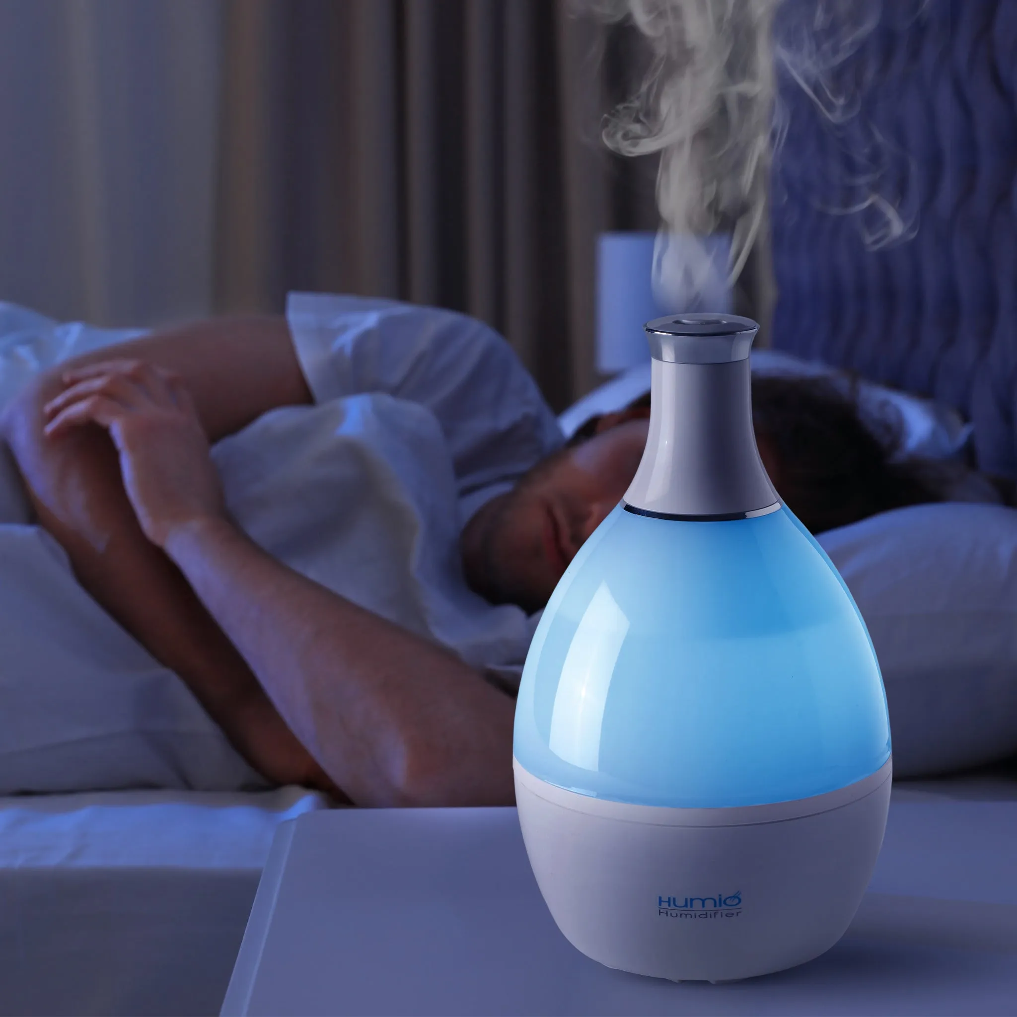 Humio Humidifier & Night Lamp with Aroma Oil Compartment