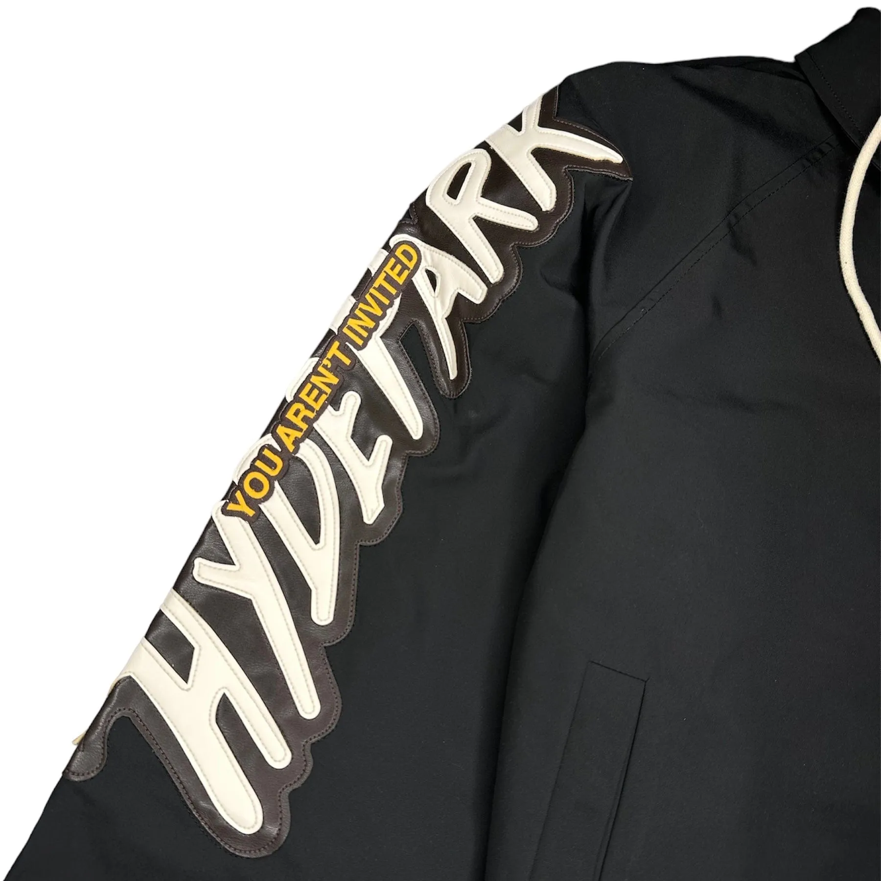 Hyde Park Find The Zip Coach Jacket (Black)