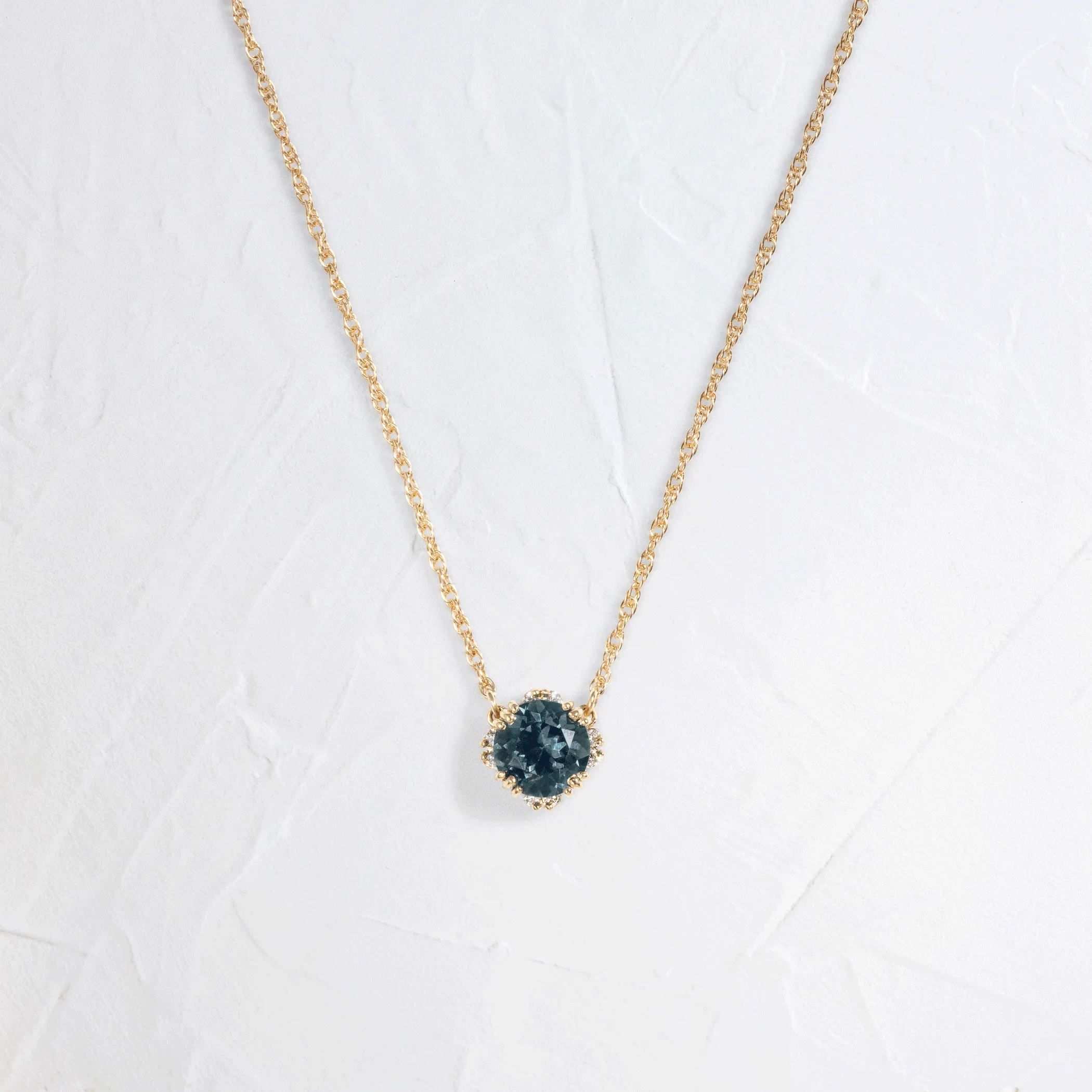 Threaded Necklace with Halo, 0.89ct. Blue Sapphire - OOS