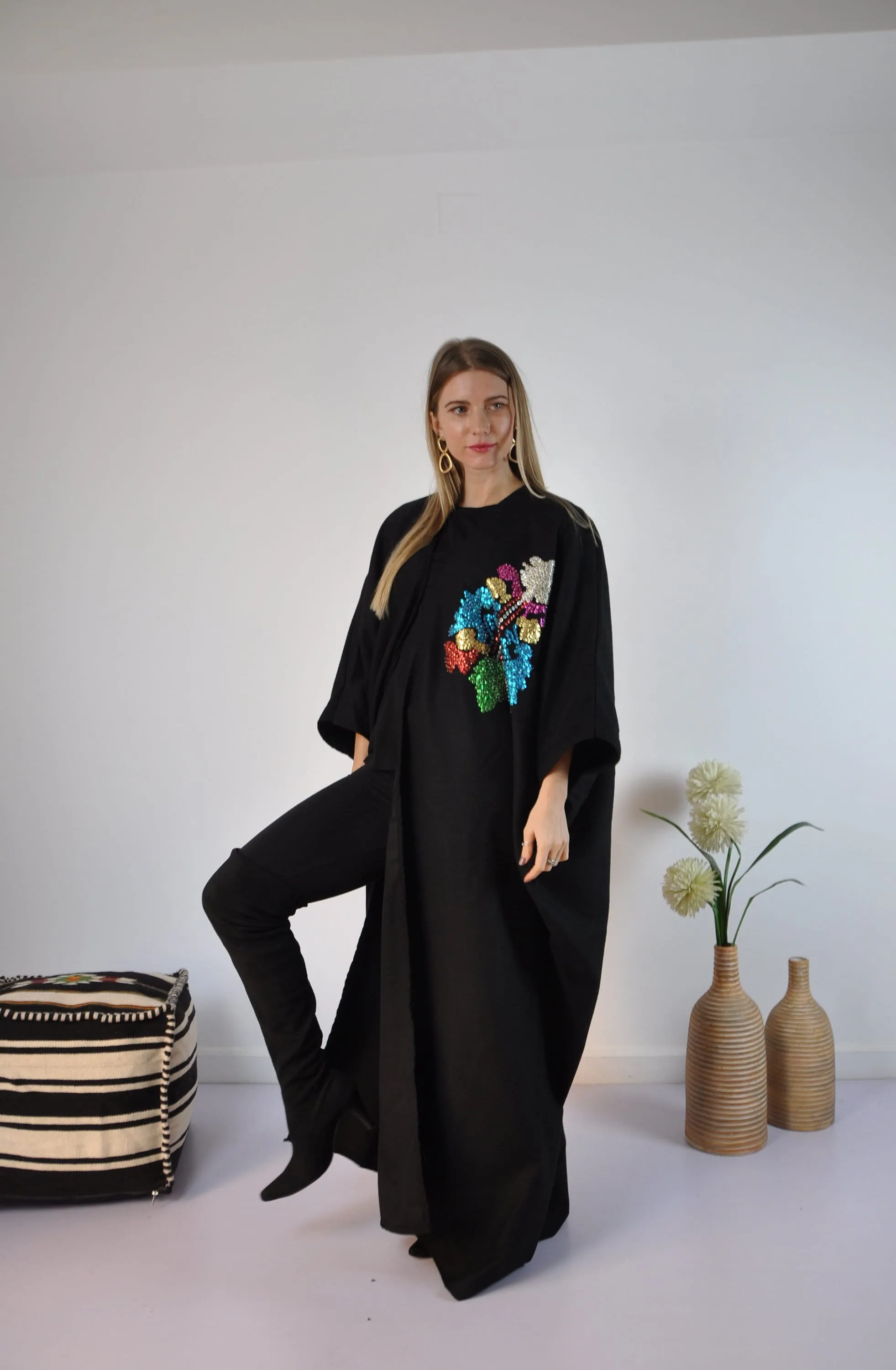 Women abaya, Peacock Abaya, Winter Hand embroidered abaya, Arabic abaya, Kimono jacket, Wool abaya, Elegant Abayas