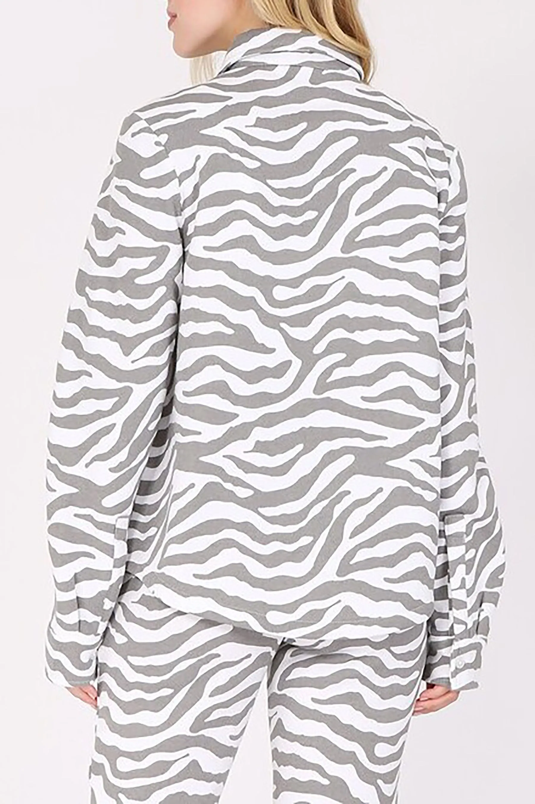 Women's Long Sleeve Button Down Animal Print Fleece Jacket