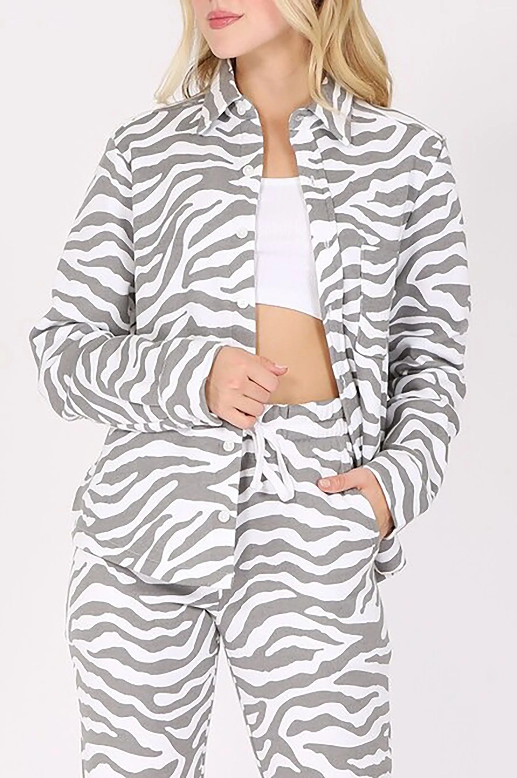 Women's Long Sleeve Button Down Animal Print Fleece Jacket